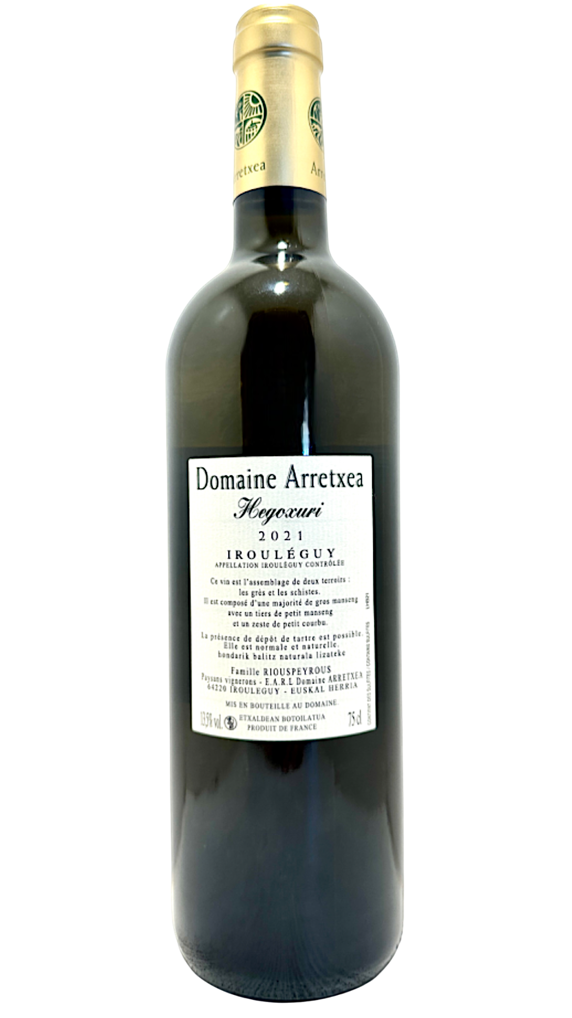 vin du sud ouest pays basque français south west wine bio biodynamie nature natural naturel organic thérèse et michel riouspeyrous cépage tannat cabernet franc petit manseng gros manseng petit courbu irouléguy 
 Hegoxuri Iroulegy Domaine Arretxea