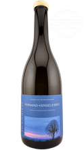 Charger l'image dans la galerie, Pernand-Vergelesses Maison Skyaasen vin blanc burgundy white wine organic bio biodynamie natural wine vin naturel chardonnay famous estate
