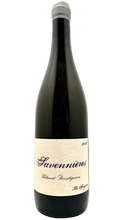 Load image into Gallery viewer, Savennières  Domaine Thibaud Boudignon vin de loire valley wine chenin grappe dry white wine vin blanc sec organic bio biodynamic biodynamie
